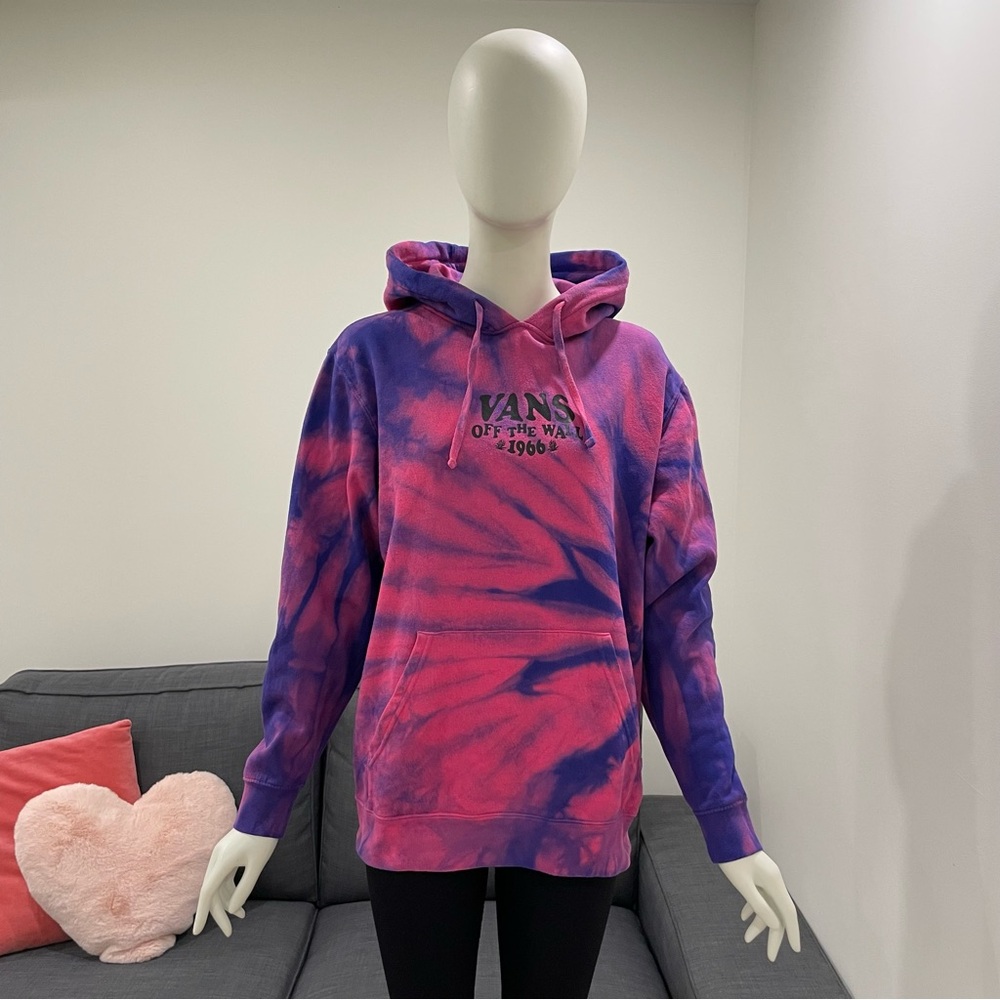 VANS OFF THE WALL 1966 Hoodie Size Small Tie Dye Pink Purple Kangaroo Pocket